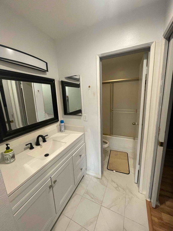 Photo - 5334 Lindley Ave