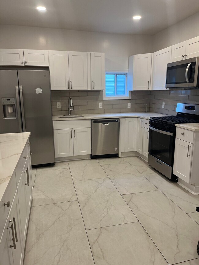 Photo - 539-541-541 18th Ave Unit 2