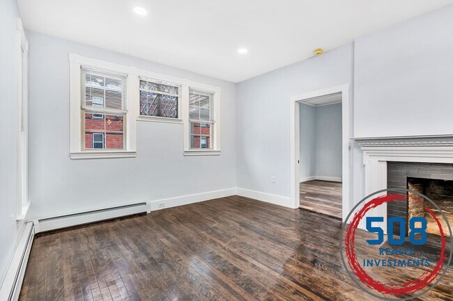 Photo - 48 Sever St Unit 1