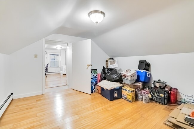 Photo - 291 Elm St Unit 1