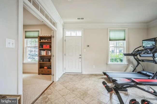 Photo - 423 Parkview Ave