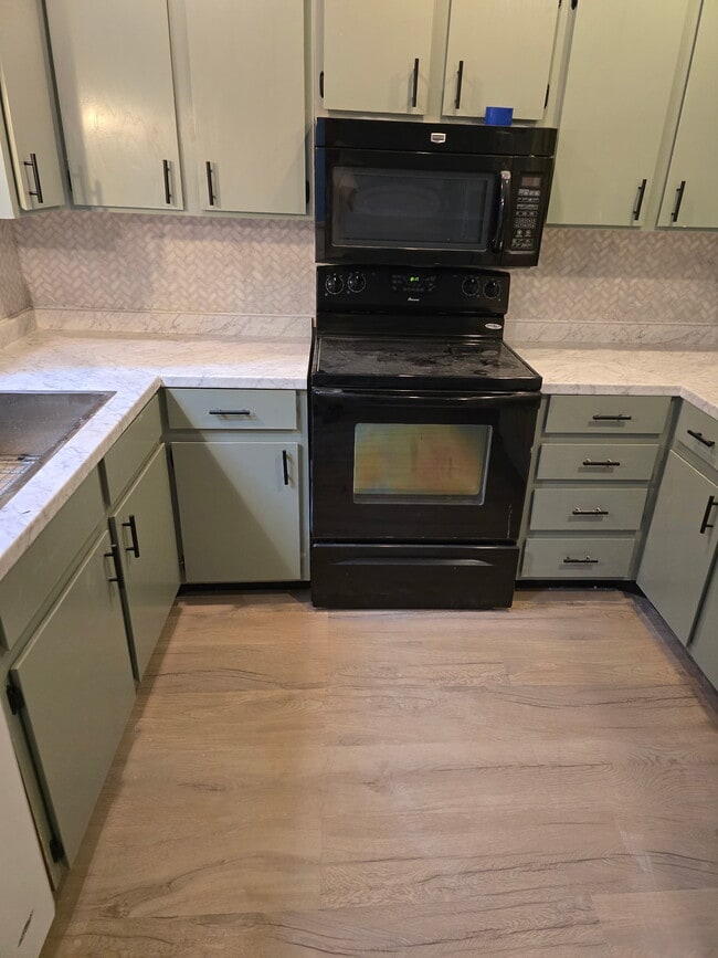 Photo - 5210 Village Way Unidad 1