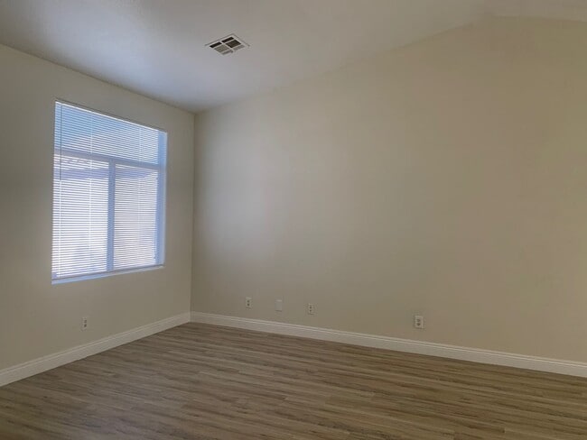 Photo - Single Story 3 Bedroom Home for Rent