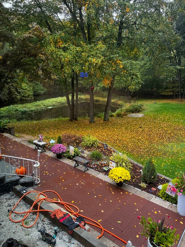 72 Windward Ln Unit Mianus Views