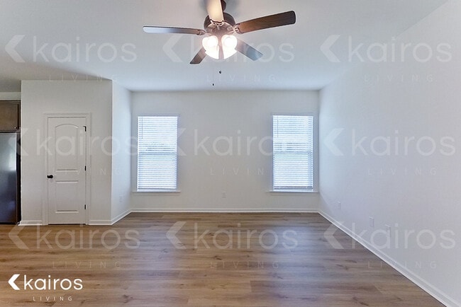 Photo - 100 Teddy Ln