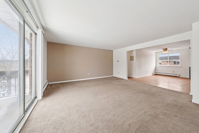 Photo - 29 Losson Garden Dr Unit 04