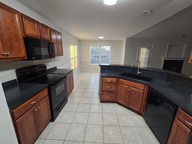 Photo - 5113 Trophy Ct