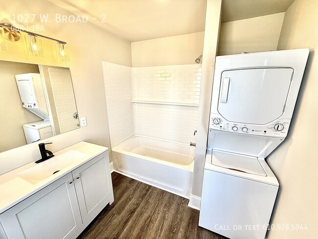 Photo - 1027 W. Broad-2 Unit 2