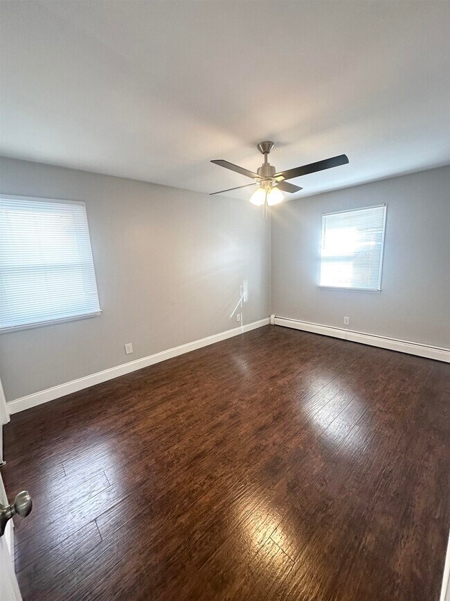 Photo - 5708 Broadway Unidad 2