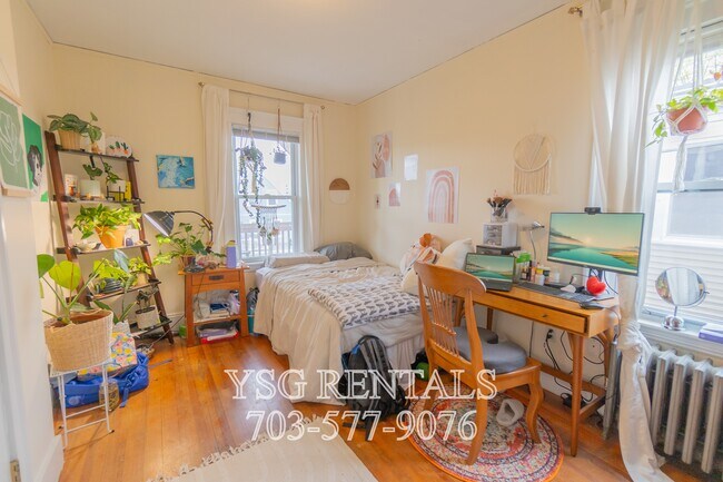 40 Easton St