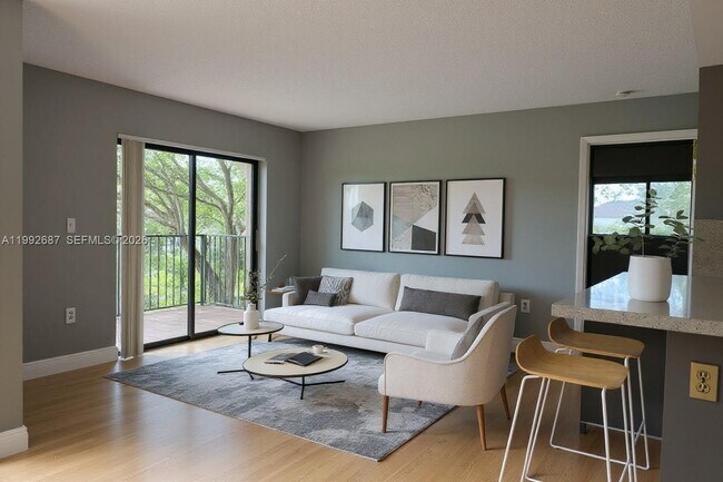 Photo - 350 Palm Cir W Unidad 201