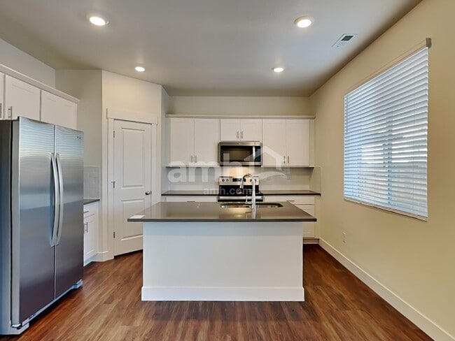 Photo - 11646 Broken Top Dr