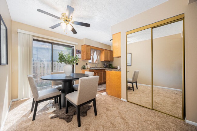 Photo - 3054 Highcliff Ct