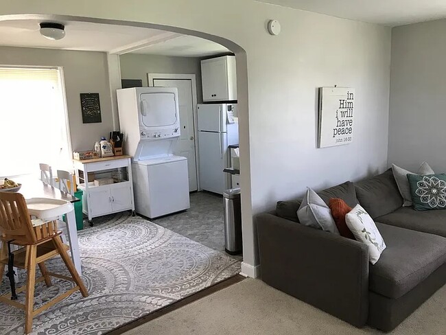 Photo - 2811 Neale St