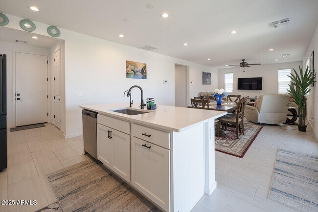 Photo - 2820 N 196th Dr