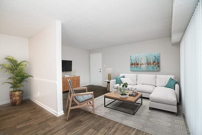 Photo - Madison Woods