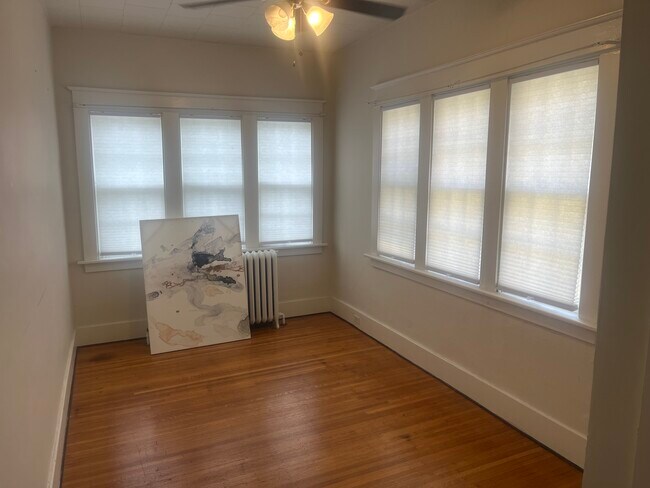 Photo - 449 Richmond Ave Unidad 2