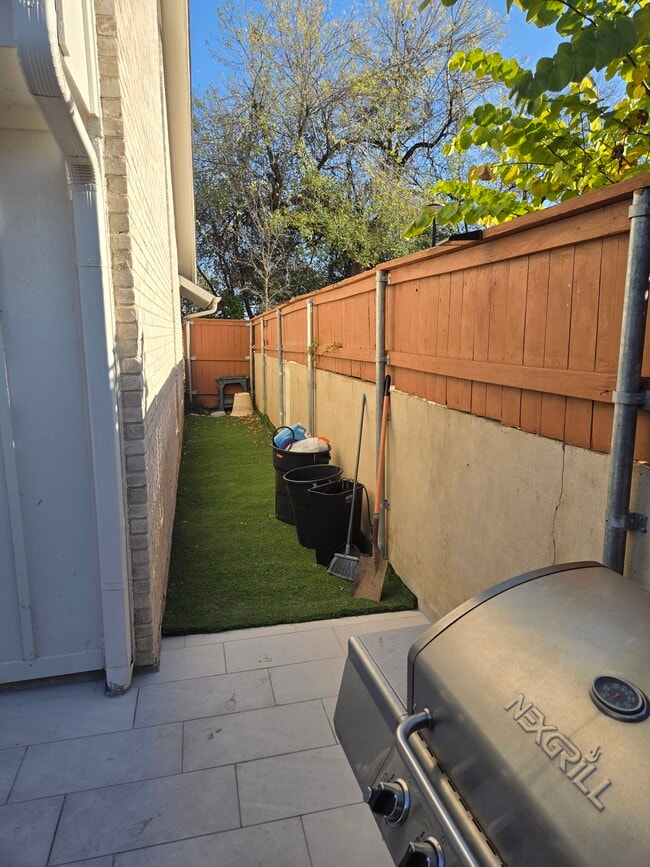 Photo - 7401 Sordello Dr