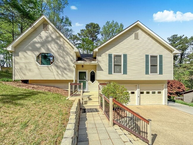 Photo - Charming 3-Bedroom Home in the Heart of Kennesaw!