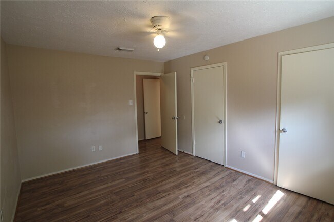 Photo - 2634 Heritage Colony Dr