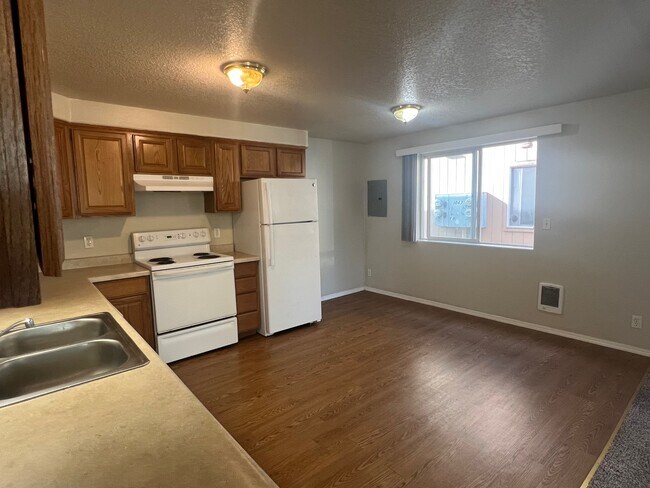 Photo - 1041 8th Ave Unit 101