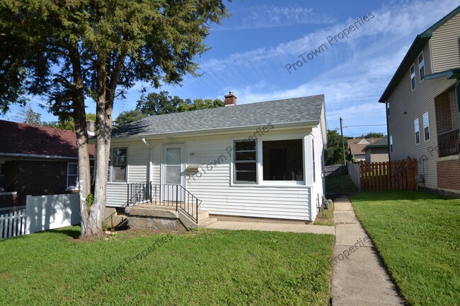 Photo - 521 Elmwood Ave Casa