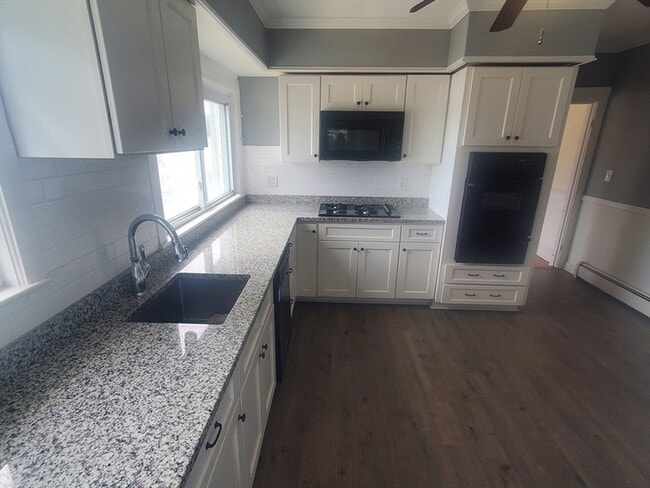 Building Photo - 21 S Central Ave Unit 2 Rental