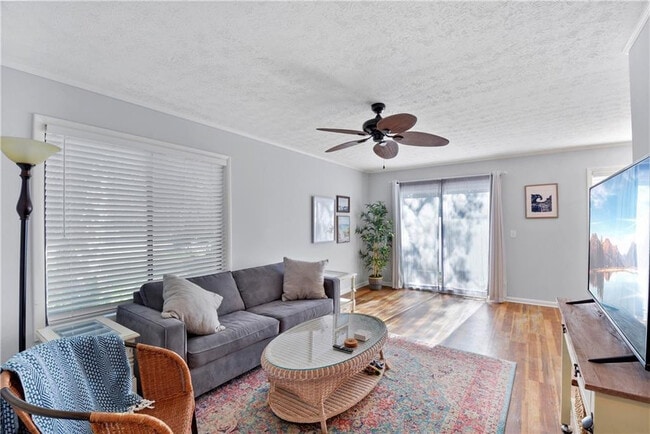 Photo - 807 Mallery St