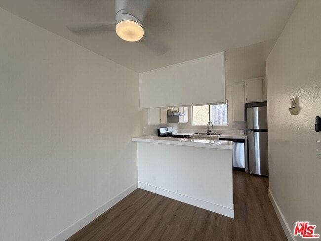 Photo - 523 Ashland Ave Unit 6