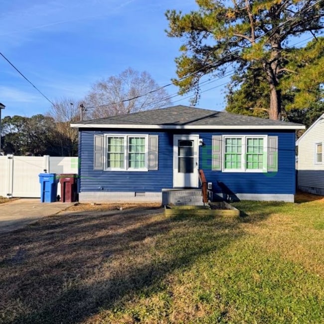 Building Photo - 1327 Hazel Ave