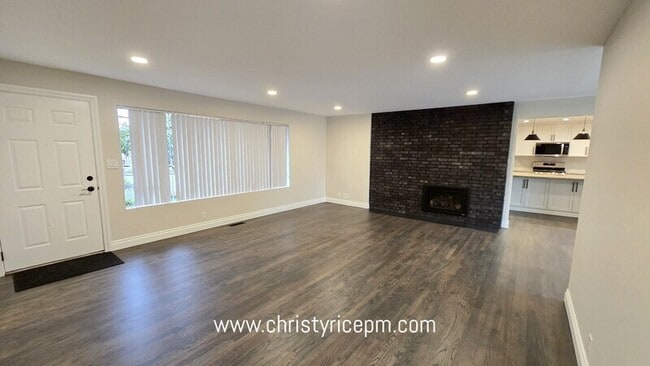 Photo - 1815 116th Ave NE