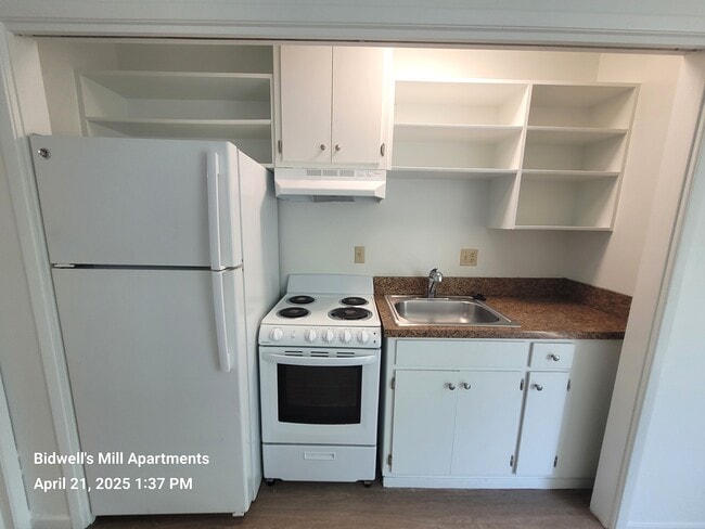 1-bedroom kitchen