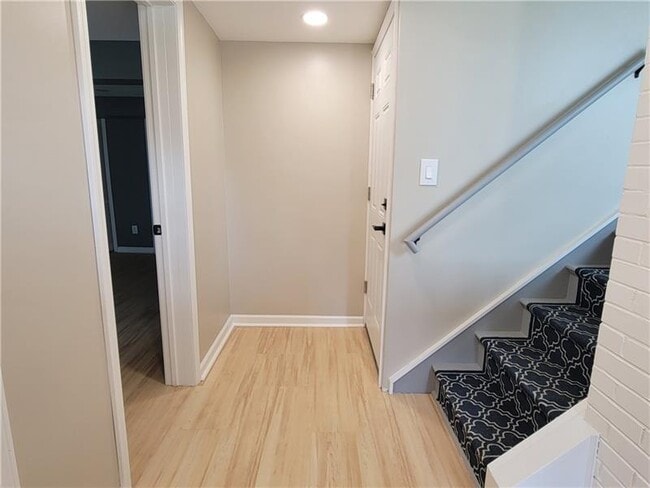 113 Meadowbrook Dr