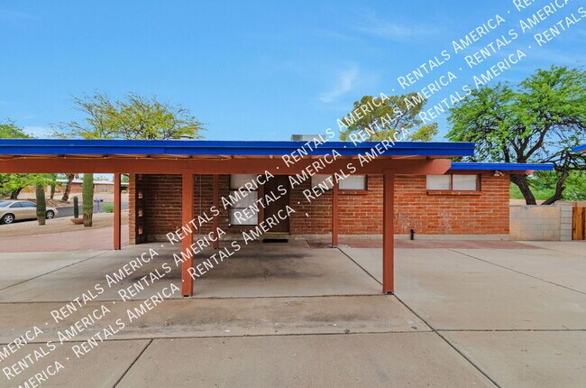 Photo - 7002 E Kirkland Dr