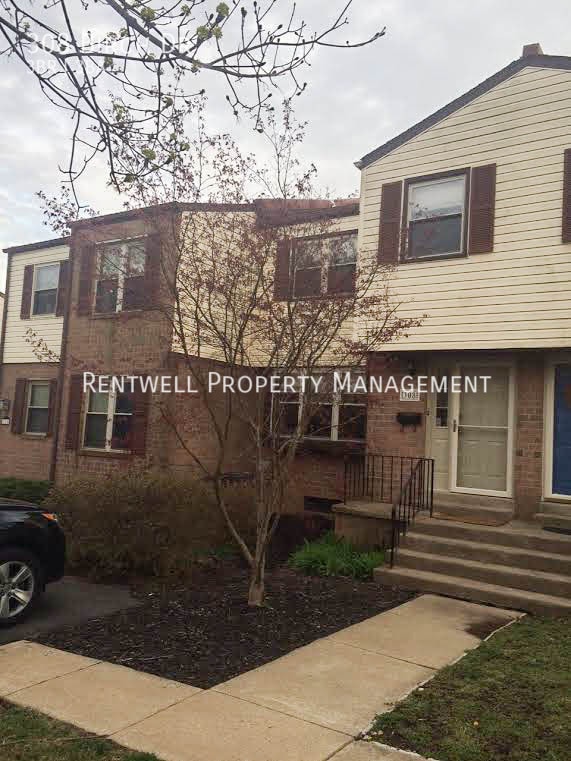 Building Photo - 308 Birch Dr