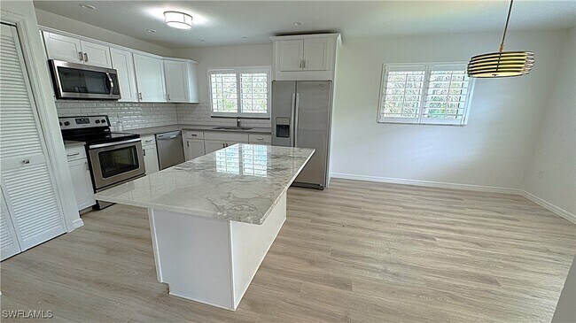 Photo - 4170 Crayton Rd Unidad C8