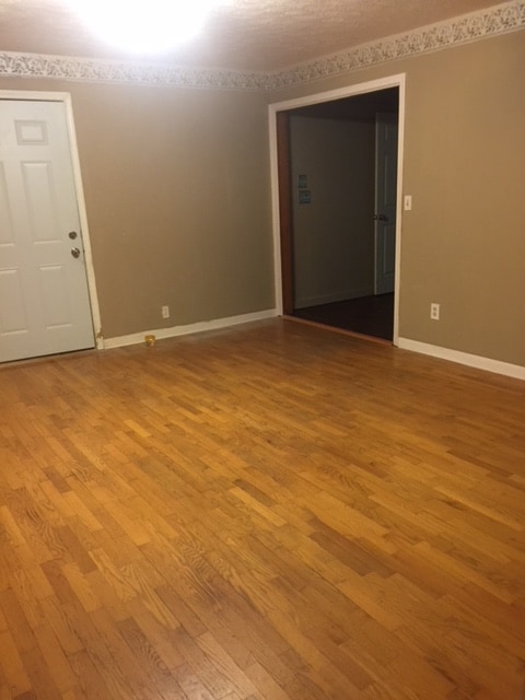 Photo - 4420 Van Atta Rd