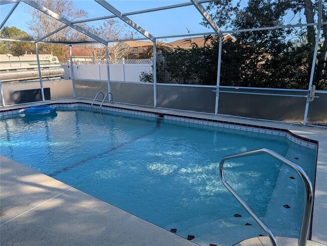 Building Photo - 8213 Pagoda Dr