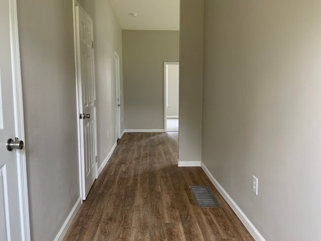 350 E Main St Unit 1st floor