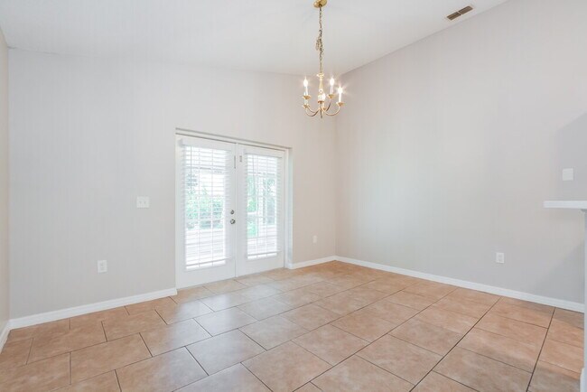 7741 Fort Sumter Dr