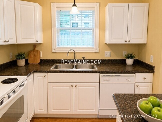 Photo - 215 Pine St Unidad A