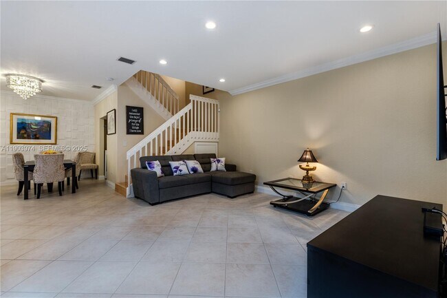 1275 Yellowheart Way