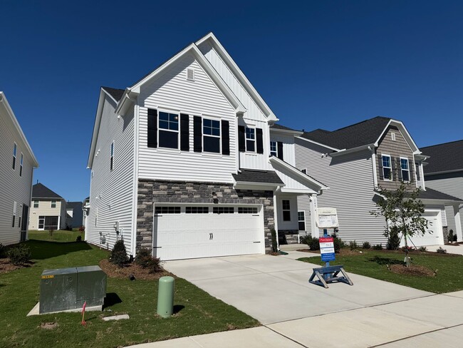 Building Photo - Brand New 5 Bedroom 3 Bathroom Single Fami...