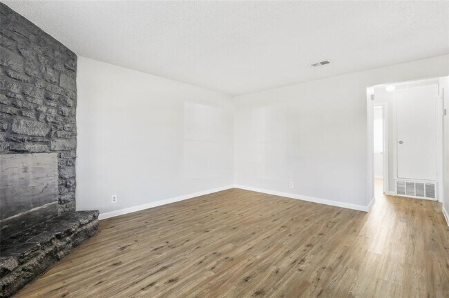 Photo - 10207 Brownie Dr