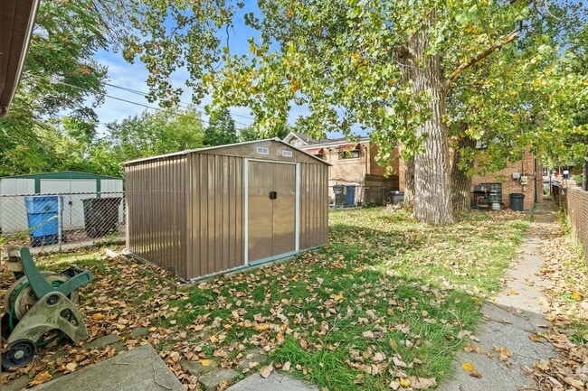 Photo - 11417 S Church St