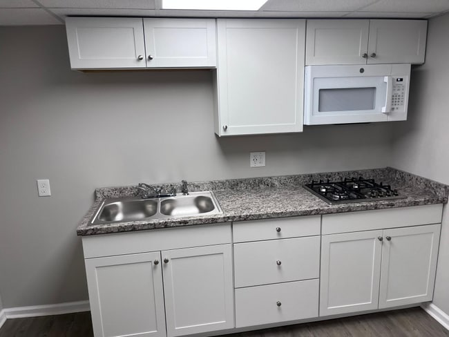 Photo - 3064 Hicks Rd Unit C