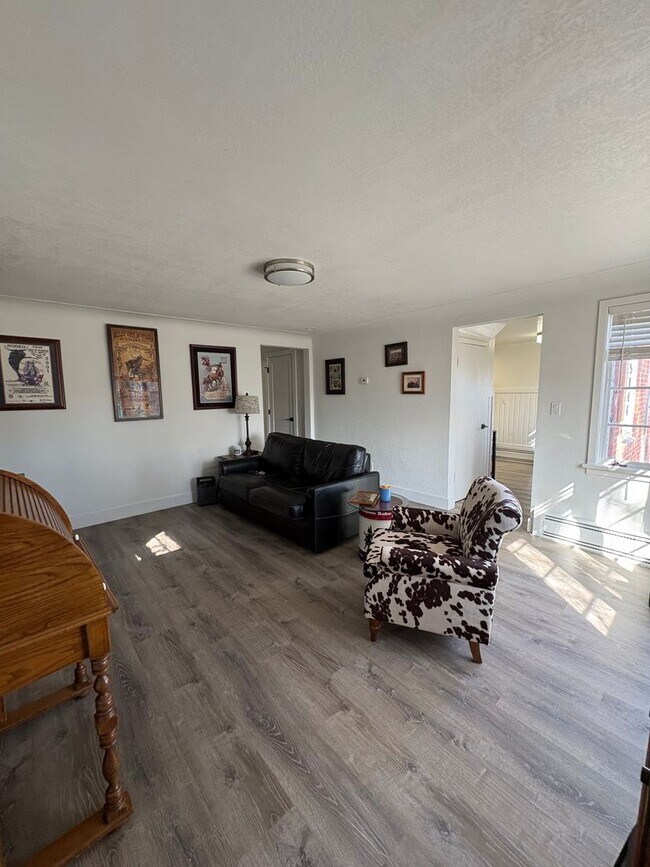 Photo - 514 Avenue D Unidad C