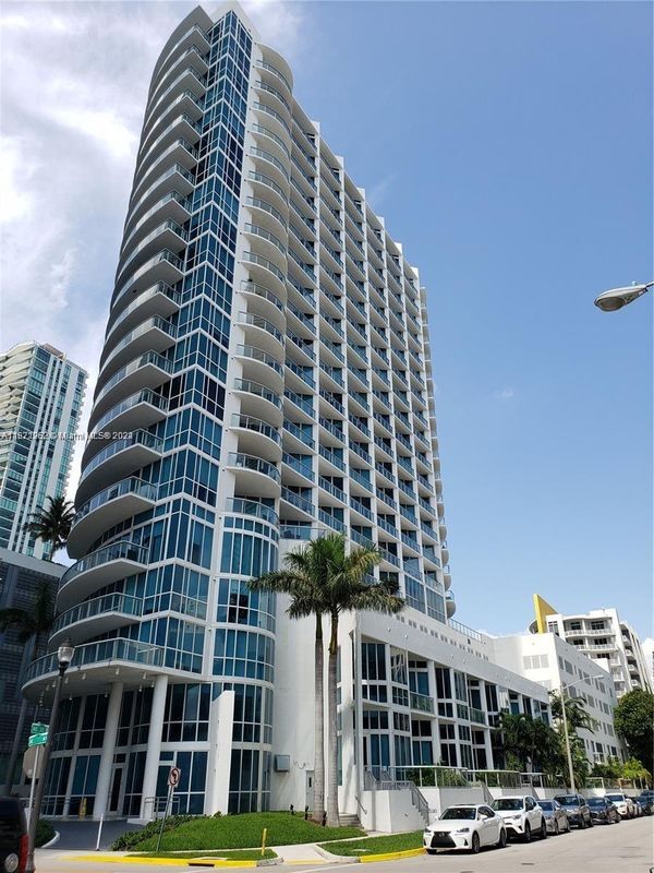 Photo - 480 NE 30th St Condo