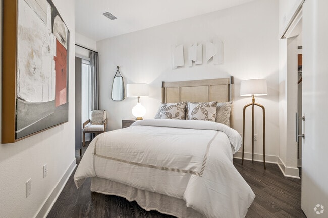 1BR, 1BA -718-722SF - Primary Bedroom - Hanover Burlingame