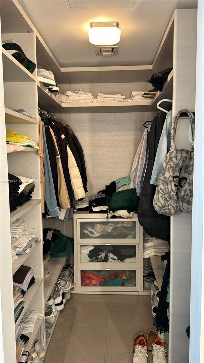 Photo - 88 SW 7th St Unit 810